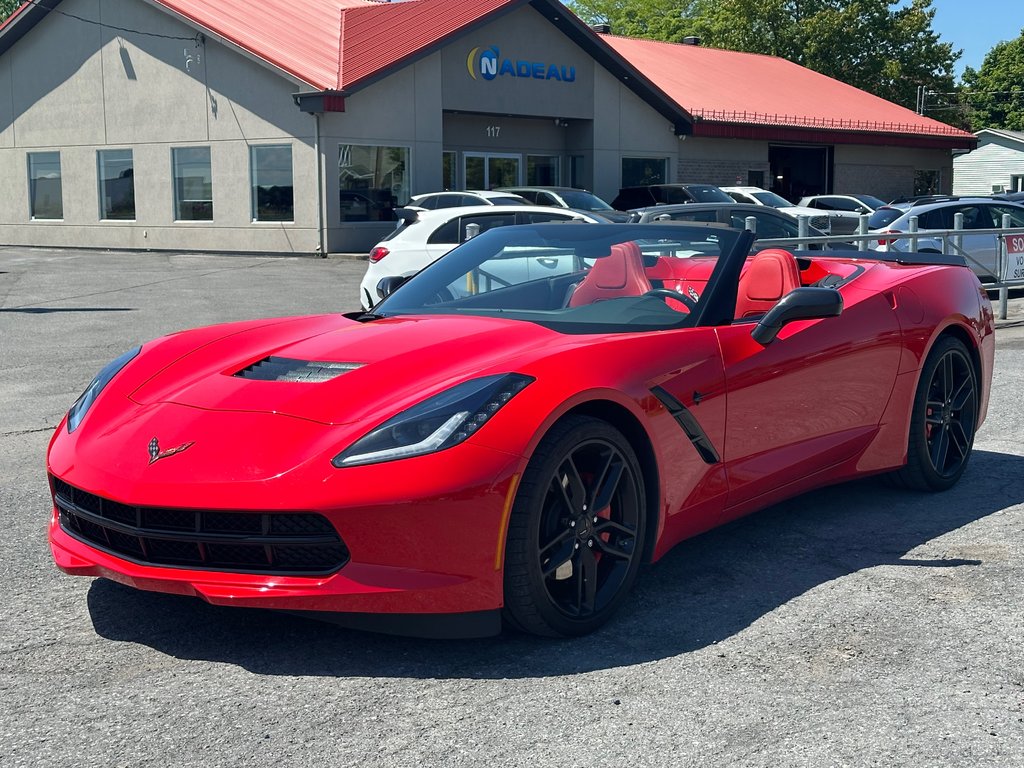 Chevrolet Corvette 1LT DÉCAPOTABLE TRACK PACK SEULEMENT 021168 KM 2016 à St-Jean-Sur-Richelieu, Québec - 1 - w1024h768px