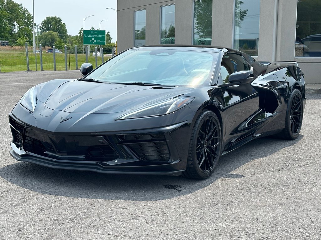 Chevrolet Corvette 2LT STINGRAY PERFORMANCE Z51 DÉCAPOTABLE 2024 à St-Jean-Sur-Richelieu, Québec - 10 - w1024h768px