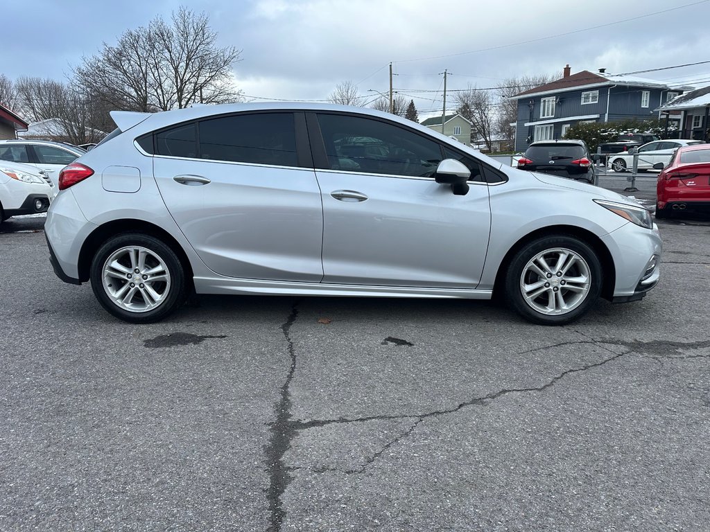 2018 Chevrolet Cruze LT RS MAGS SIEGES CHAUFFANTS in St-Jean-Sur-Richelieu, Quebec - 11 - w1024h768px