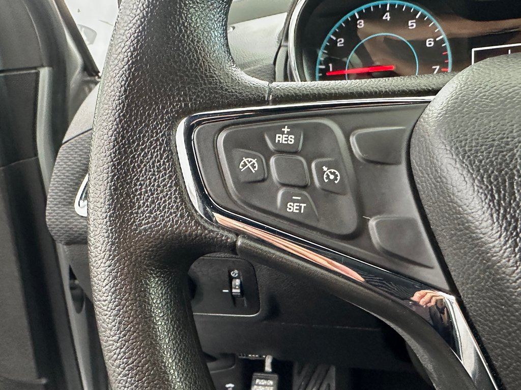 2018 Chevrolet Cruze LT RS MAGS SIEGES CHAUFFANTS in St-Jean-Sur-Richelieu, Quebec - 24 - w1024h768px