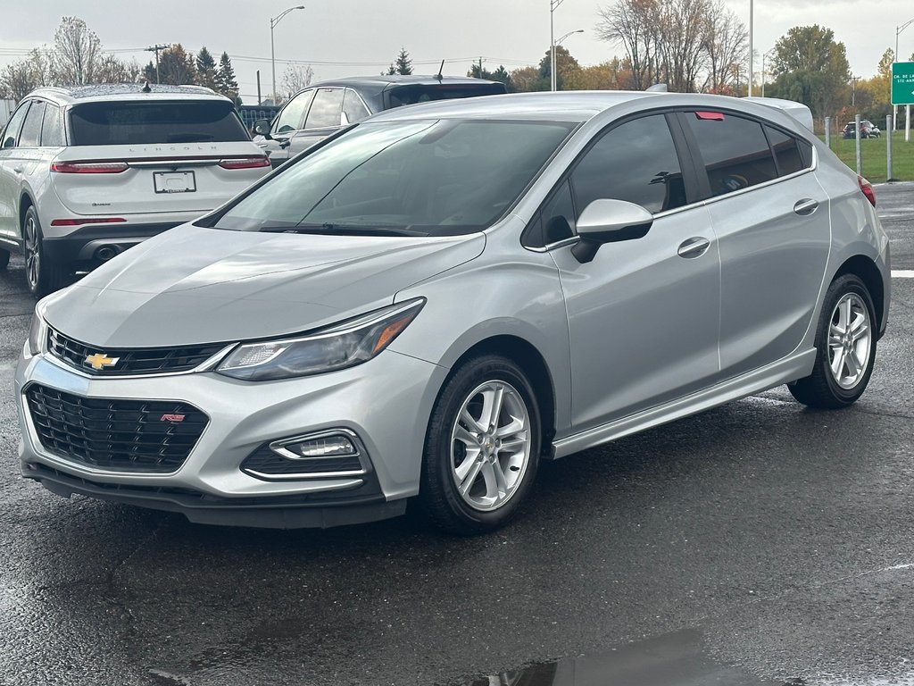 2018 Chevrolet Cruze LT RS MAGS SIEGES CHAUFFANTS in St-Jean-Sur-Richelieu, Quebec - 4 - w1024h768px