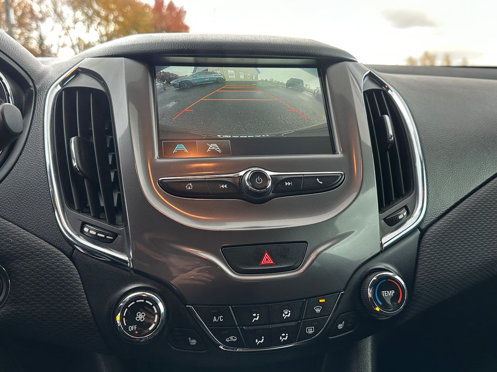 2018 Chevrolet Cruze LT RS MAGS SIEGES CHAUFFANTS in St-Jean-Sur-Richelieu, Quebec - 23 - w1024h768px