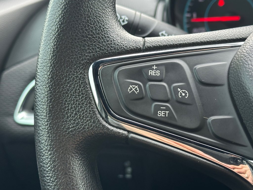 2018 Chevrolet Cruze LT RS MAGS SIEGES CHAUFFANTS in St-Jean-Sur-Richelieu, Quebec - 25 - w1024h768px