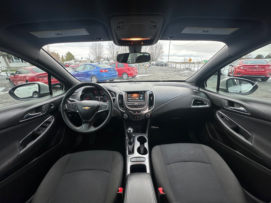 2018 Chevrolet Cruze LT RS MAGS SIEGES CHAUFFANTS in St-Jean-Sur-Richelieu, Quebec - 14 - w1024h768px