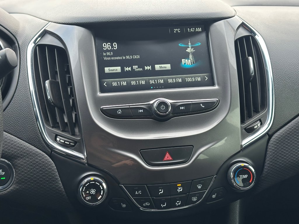 2018 Chevrolet Cruze LT RS MAGS SIEGES CHAUFFANTS in St-Jean-Sur-Richelieu, Quebec - 22 - w1024h768px