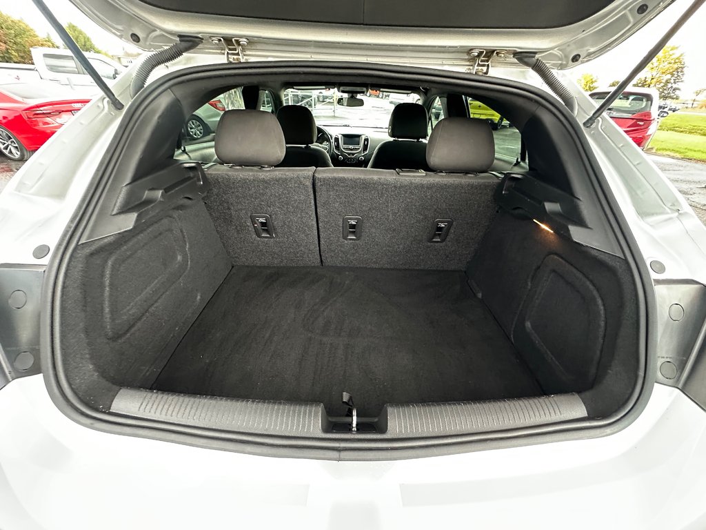 2018 Chevrolet Cruze LT RS MAGS SIEGES CHAUFFANTS in St-Jean-Sur-Richelieu, Quebec - 17 - w1024h768px