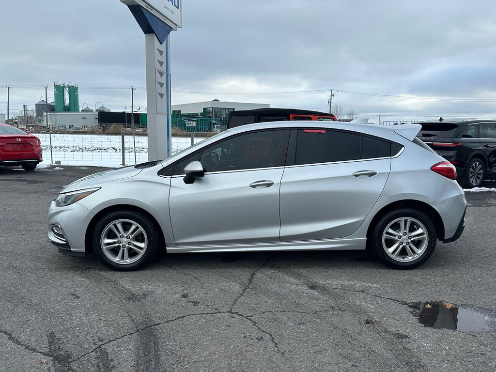 2018 Chevrolet Cruze LT RS MAGS SIEGES CHAUFFANTS in St-Jean-Sur-Richelieu, Quebec - 8 - w1024h768px