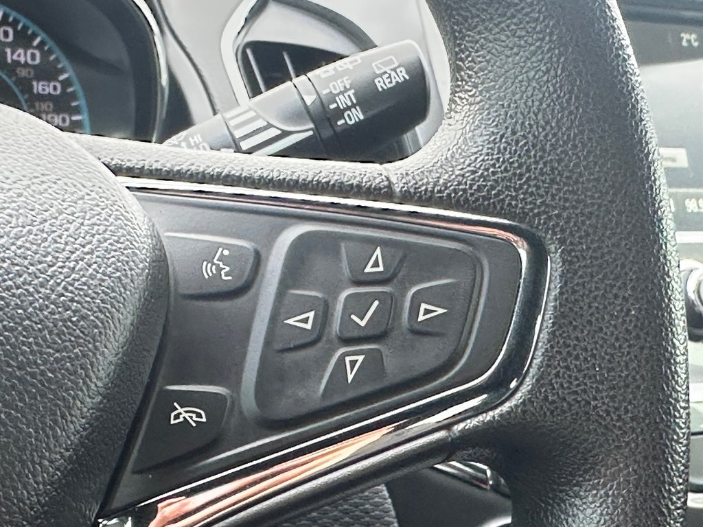 2018 Chevrolet Cruze LT RS MAGS SIEGES CHAUFFANTS in St-Jean-Sur-Richelieu, Quebec - 24 - w1024h768px