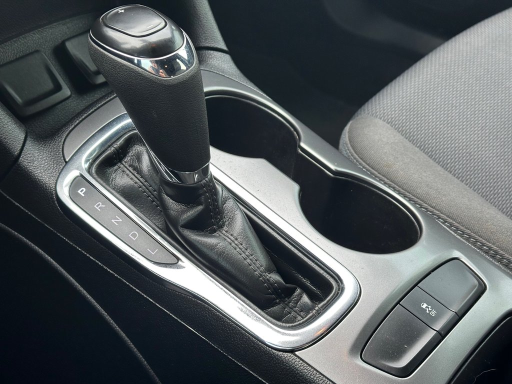 2018 Chevrolet Cruze LT RS MAGS SIEGES CHAUFFANTS in St-Jean-Sur-Richelieu, Quebec - 20 - w1024h768px