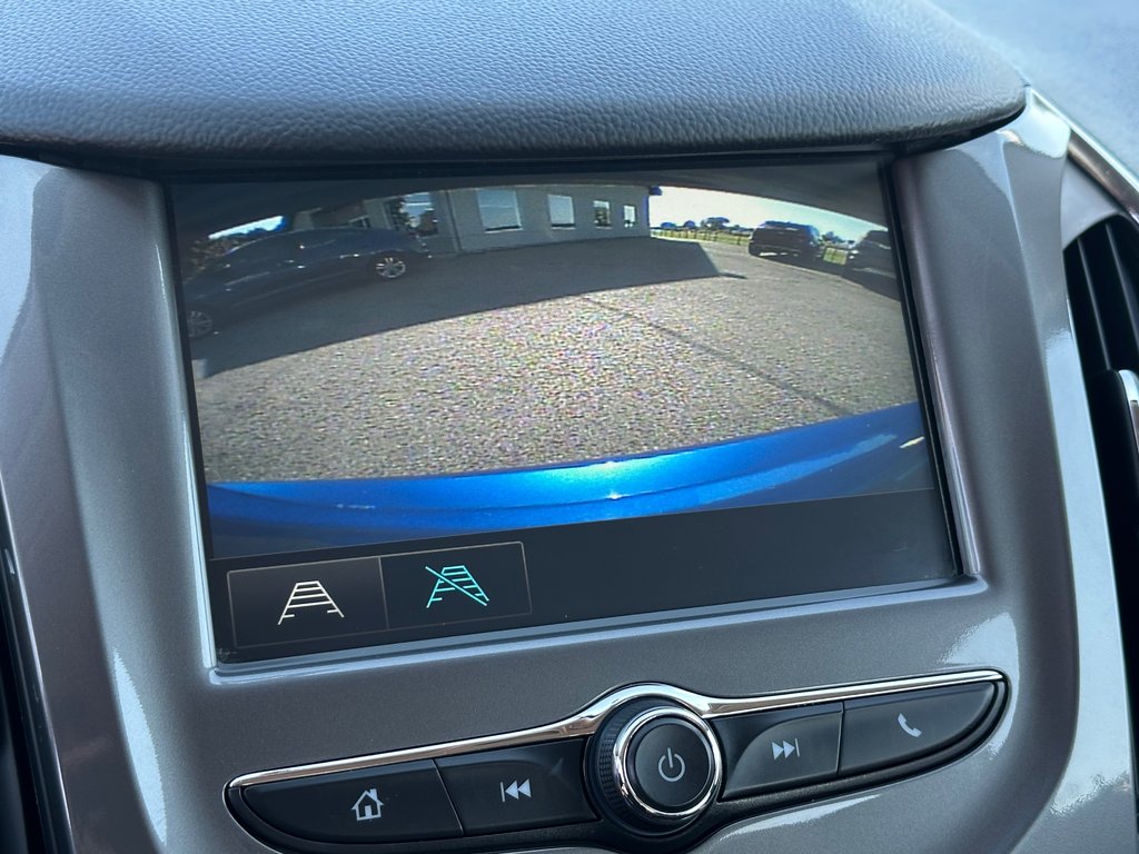2018 Chevrolet Cruze LT SEULEMENT 028910 KM in St-Jean-Sur-Richelieu, Quebec - 22 - w1024h768px