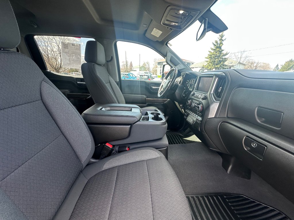 Chevrolet Silverado 1500 RST Z71 4x4 SIEGES VOLANT CHAUFFANTS 2022 à St-Jean-Sur-Richelieu, Québec - 12 - w1024h768px