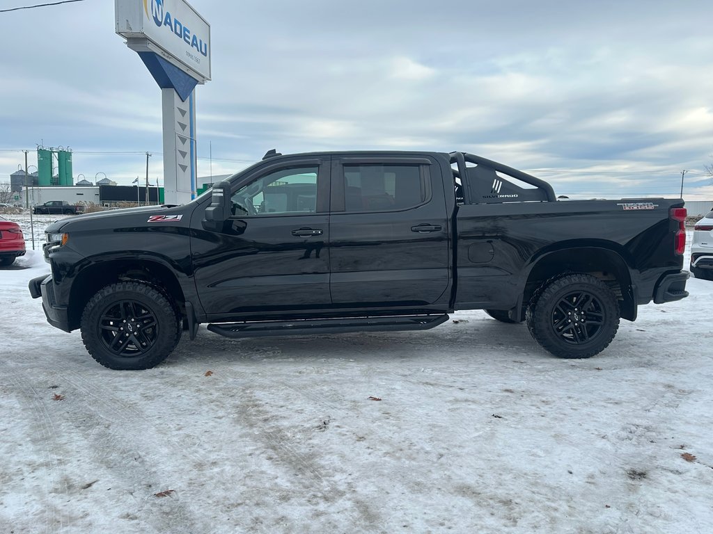 Chevrolet Silverado 1500 LTD LT Trail Boss Z71 4X4 CREW V8 5.3L 2022 à St-Jean-Sur-Richelieu, Québec - 8 - w1024h768px