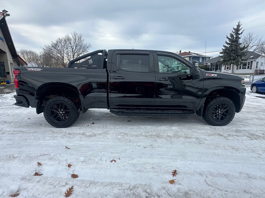 Chevrolet Silverado 1500 LTD LT Trail Boss Z71 4X4 CREW V8 5.3L 2022 à St-Jean-Sur-Richelieu, Québec - 10 - w1024h768px