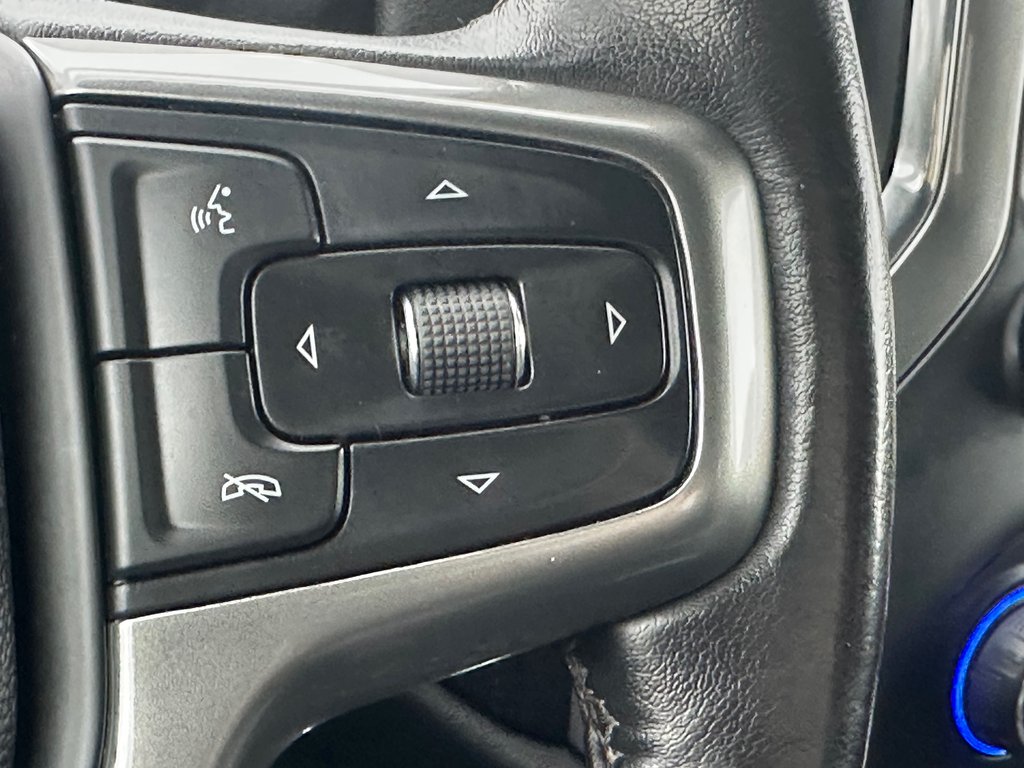 Chevrolet Silverado 1500 LTD LT Trail Boss Z71 4X4 CREW V8 5.3L 2022 à St-Jean-Sur-Richelieu, Québec - 24 - w1024h768px