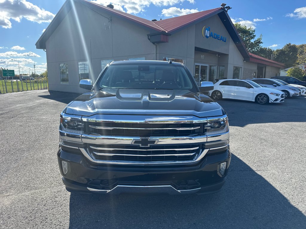 2018 Chevrolet Silverado 1500 High Country CUIR TOIT OUVRANT NAVIGATION in St-Jean-Sur-Richelieu, Quebec - 4 - w1024h768px