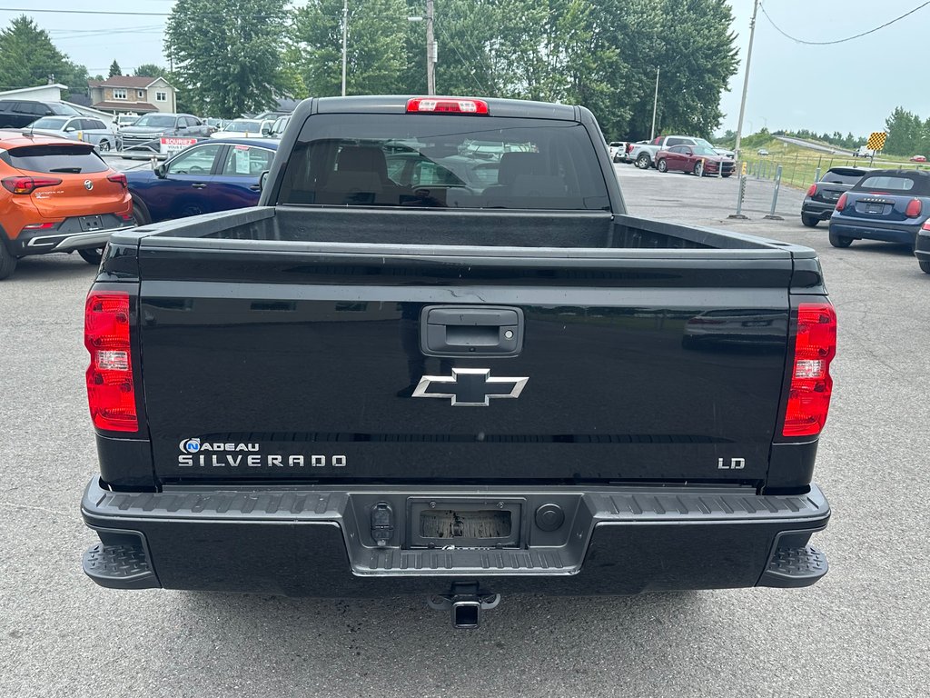 2019 Chevrolet Silverado 1500 Custom 4X4 in St-Jean-Sur-Richelieu, Quebec - 8 - w1024h768px
