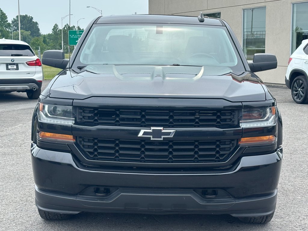2019 Chevrolet Silverado 1500 Custom 4X4 in St-Jean-Sur-Richelieu, Quebec - 7 - w1024h768px