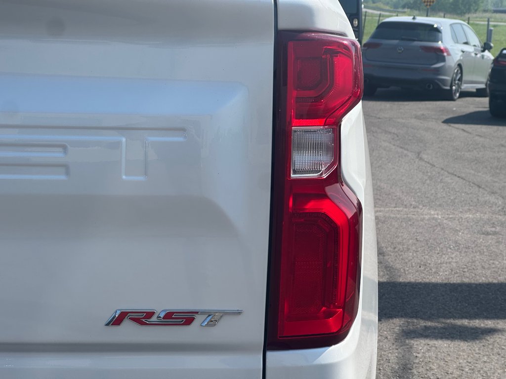 2020 Chevrolet Silverado 1500 RST Z71 4X4 V8 5.3 APPLE CARPLAY ANDROID AUTO in St-Jean-Sur-Richelieu, Quebec - 10 - w1024h768px