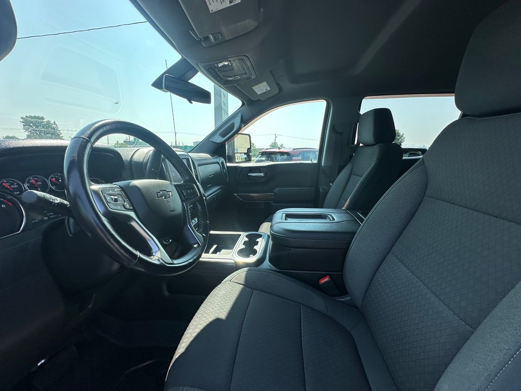 2020 Chevrolet Silverado 1500 RST Z71 4X4 V8 5.3 APPLE CARPLAY ANDROID AUTO in St-Jean-Sur-Richelieu, Quebec - 16 - w1024h768px