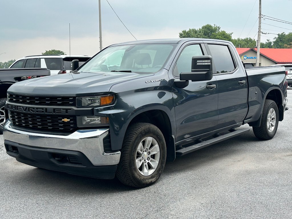 2020 Chevrolet Silverado 1500 V8 5.3 4X4 SEULEMENT 098015 KM in St-Jean-Sur-Richelieu, Quebec - 1 - w1024h768px