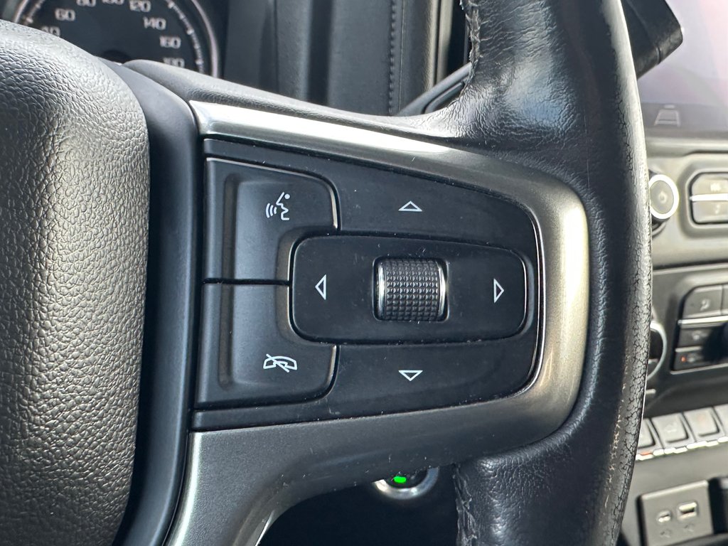 Chevrolet Silverado 1500 RST 4X4 2020 à St-Jean-Sur-Richelieu, Québec - 24 - w1024h768px