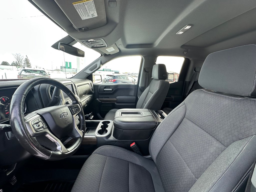 Chevrolet Silverado 1500 RST 4X4 2020 à St-Jean-Sur-Richelieu, Québec - 16 - w1024h768px