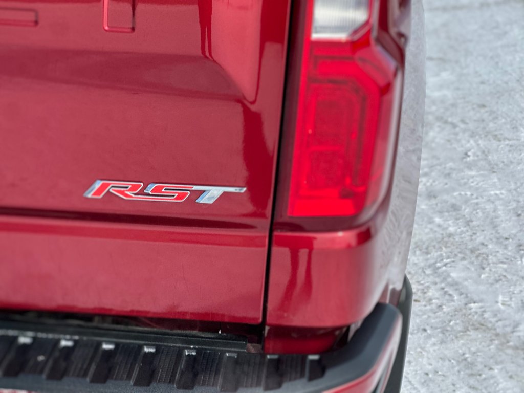 Chevrolet Silverado 1500 RST 4X4 2020 à St-Jean-Sur-Richelieu, Québec - 10 - w1024h768px