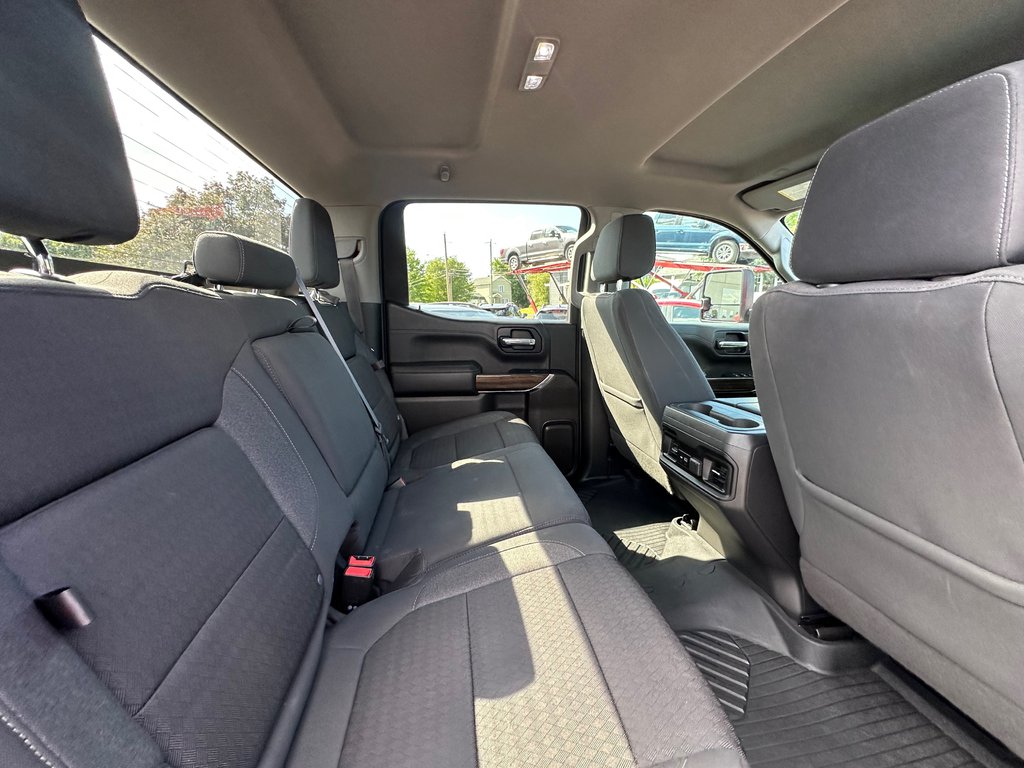 2021 Chevrolet Silverado 1500 LT Trail Boss 4X4 Z71 V8 5.3L in St-Jean-Sur-Richelieu, Quebec - 14 - w1024h768px