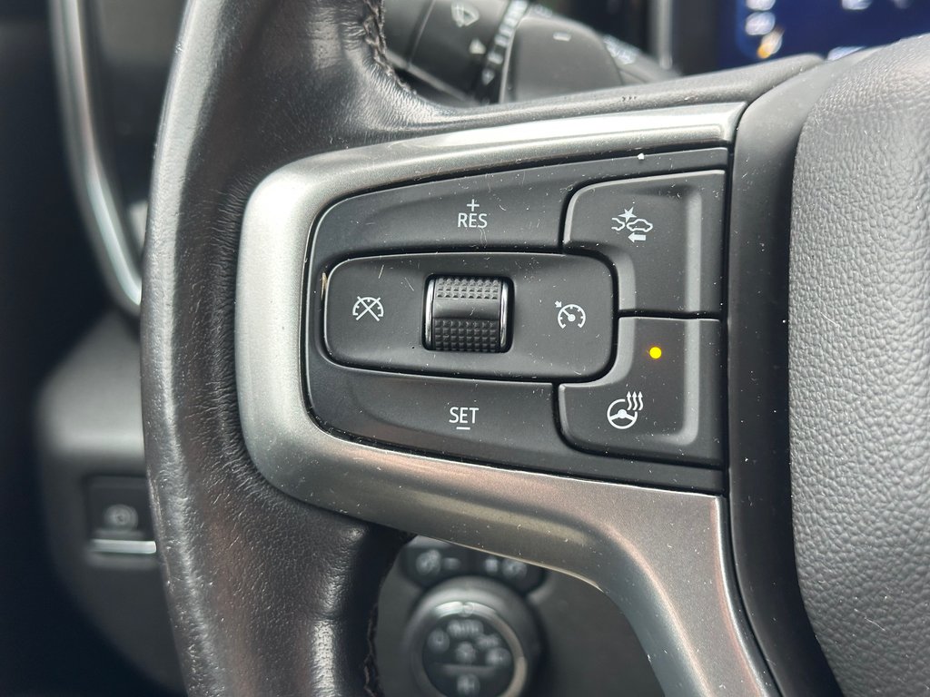 Chevrolet Silverado 1500 RST CREW 4X4 SEULEMENT 061751 KM 2022 à St-Jean-Sur-Richelieu, Québec - 23 - w1024h768px