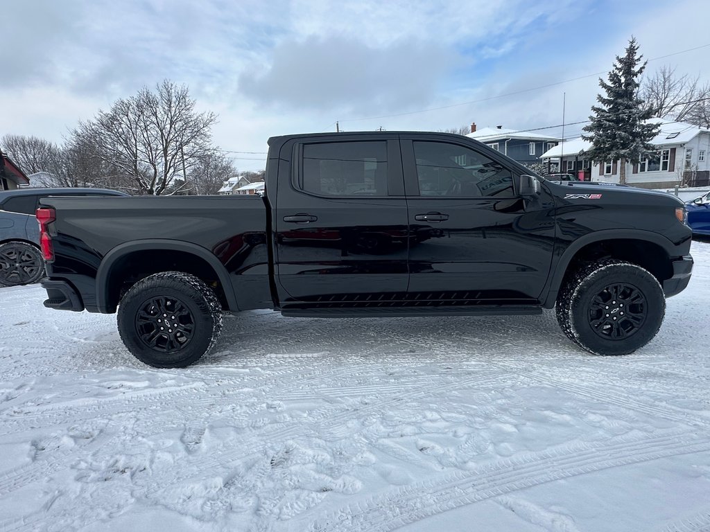 Chevrolet Silverado 1500 ZR2 4x4 CREW DIESEL 3.0L CUIR TOIT 2024 à St-Jean-Sur-Richelieu, Québec - 12 - w1024h768px