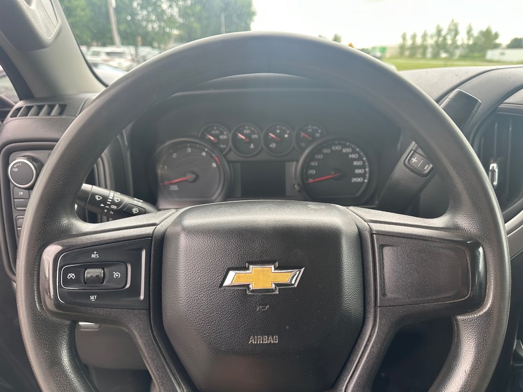 2021 Chevrolet Silverado 2500HD 4X4 CREW DURAMAX V8 6.6L DIESEL in St-Jean-Sur-Richelieu, Quebec - 18 - w1024h768px