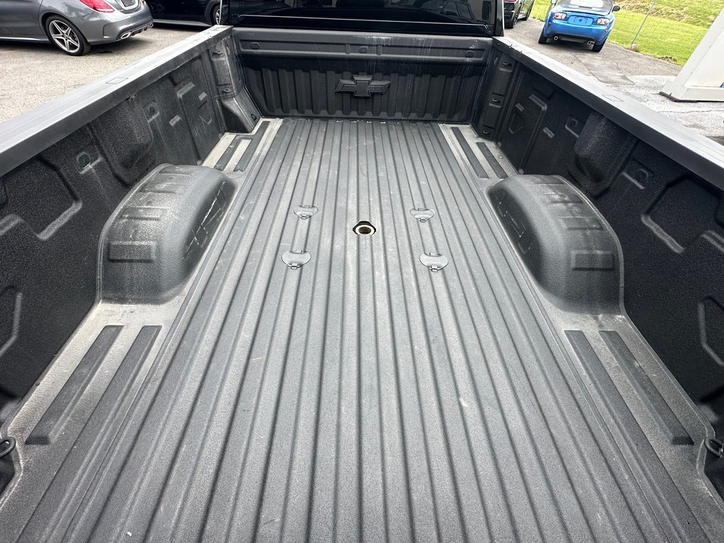 2021 Chevrolet Silverado 2500HD 4X4 CREW DURAMAX V8 6.6L DIESEL in St-Jean-Sur-Richelieu, Quebec - 22 - w1024h768px