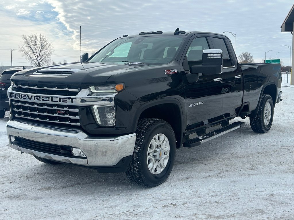 Chevrolet Silverado 2500HD LTZ Z71 4X4 DIESEL BOITE 8 PIEDS 2023 à St-Jean-Sur-Richelieu, Québec - 6 - w1024h768px