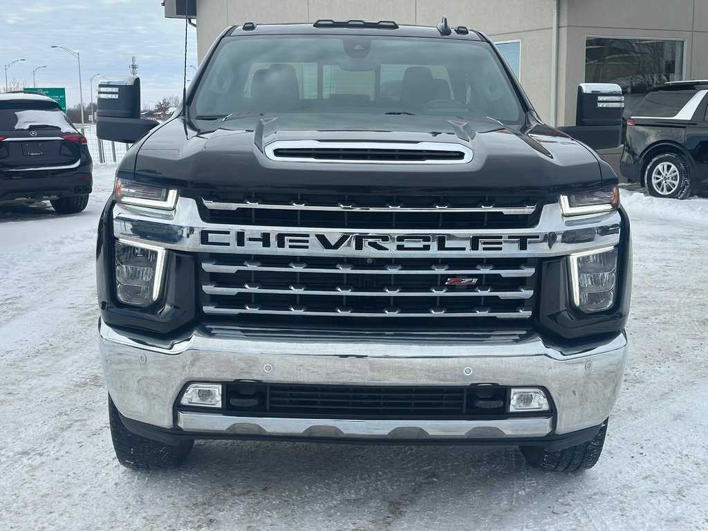 Chevrolet Silverado 2500HD LTZ Z71 4X4 DIESEL BOITE 8 PIEDS 2023 à St-Jean-Sur-Richelieu, Québec - 4 - w1024h768px