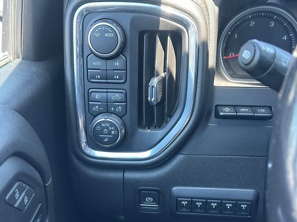 2023 Chevrolet Silverado 2500HD LTZ Z71 4X4 DIESEL BOITE 8 PIEDS in St-Jean-Sur-Richelieu, Quebec - 17 - w1024h768px