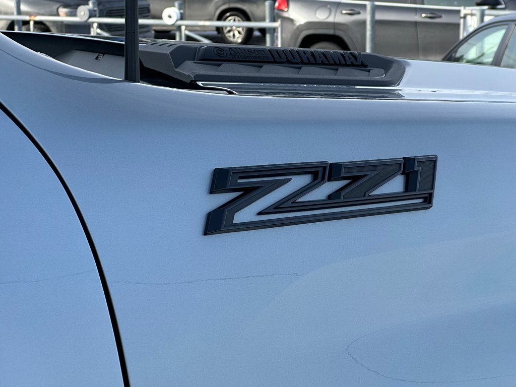 Chevrolet Silverado 2500HD LT TRAILBOSS Z71 4X4 CREW DIESEL V8 2025 à St-Jean-Sur-Richelieu, Québec - 11 - w1024h768px