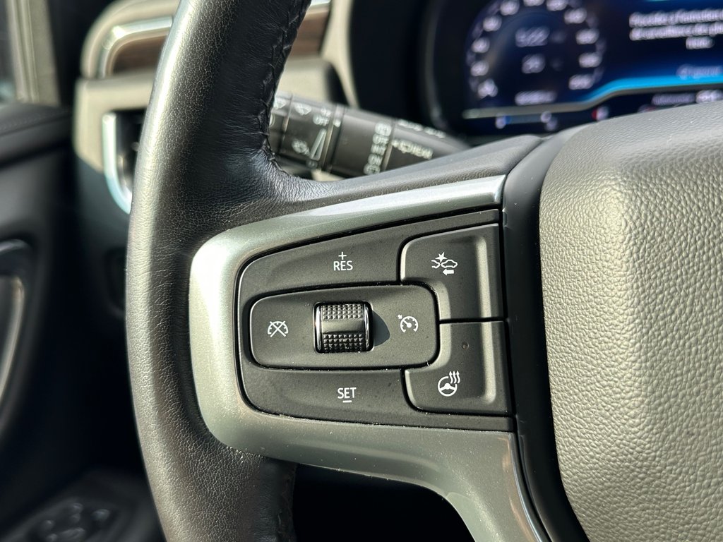 2022 Chevrolet Tahoe Z71 7 PASSAGERS in St-Jean-Sur-Richelieu, Quebec - 23 - w1024h768px
