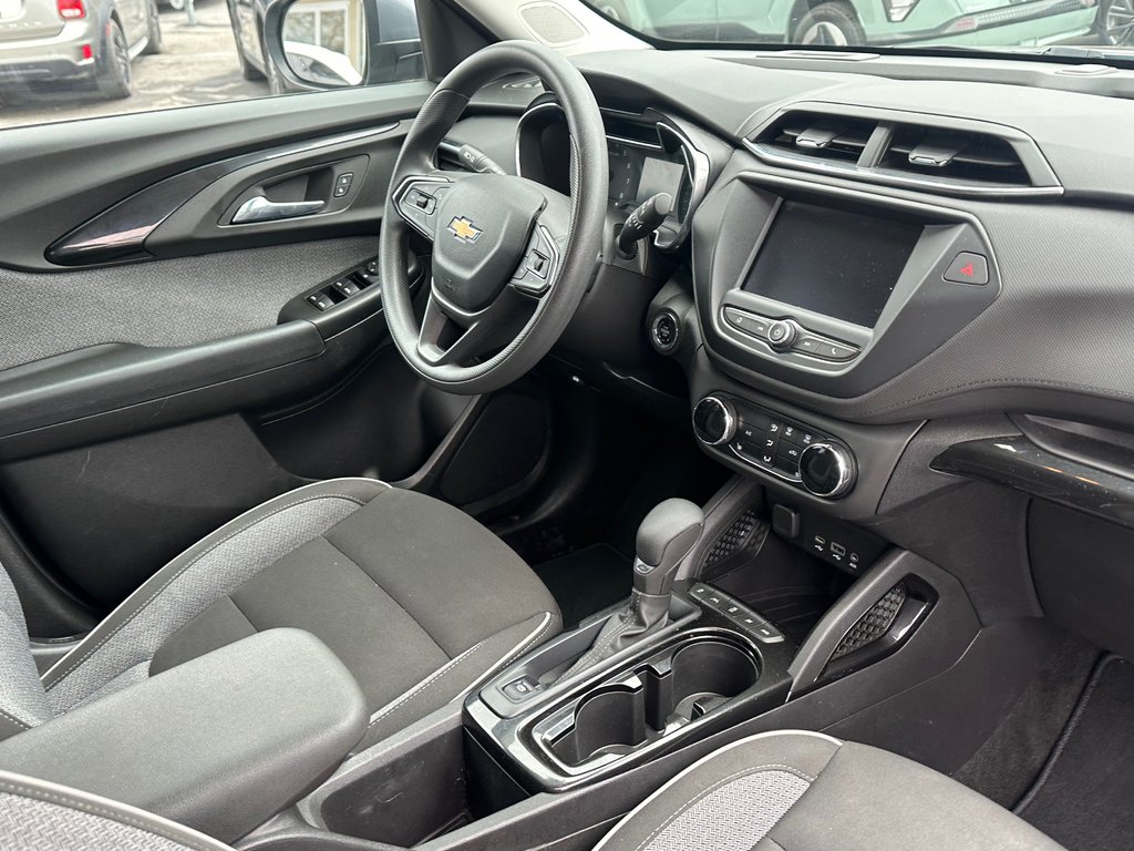 Chevrolet Trailblazer LT AWD SEULEMENT 049911 KM 2022 à St-Jean-Sur-Richelieu, Québec - 3 - w1024h768px