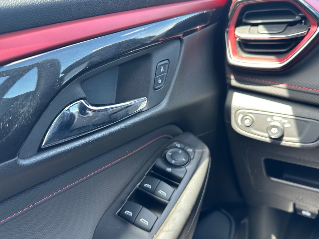 2024 Chevrolet Trailblazer RS AWD CUIR SEULEMENT 021836 KM in St-Jean-Sur-Richelieu, Quebec - 18 - w1024h768px