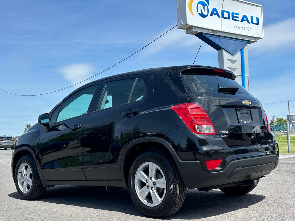 2021 Chevrolet Trax LS SEULEMENT 058545 KM in St-Jean-Sur-Richelieu, Quebec - 5 - w1024h768px