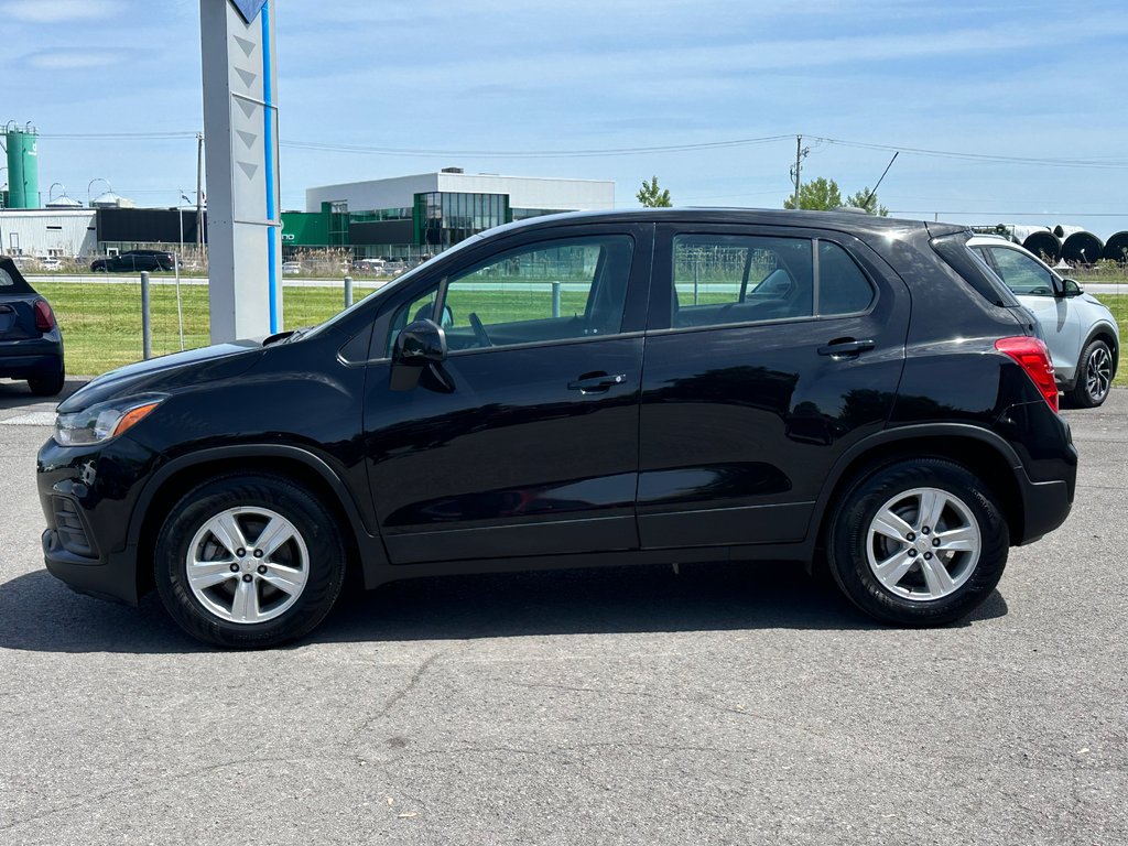 2021 Chevrolet Trax LS SEULEMENT 058545 KM in St-Jean-Sur-Richelieu, Quebec - 8 - w1024h768px