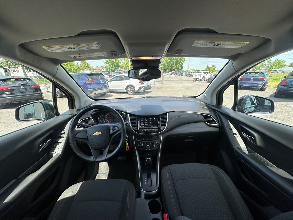 2021 Chevrolet Trax LS SEULEMENT 058545 KM in St-Jean-Sur-Richelieu, Quebec - 14 - w1024h768px