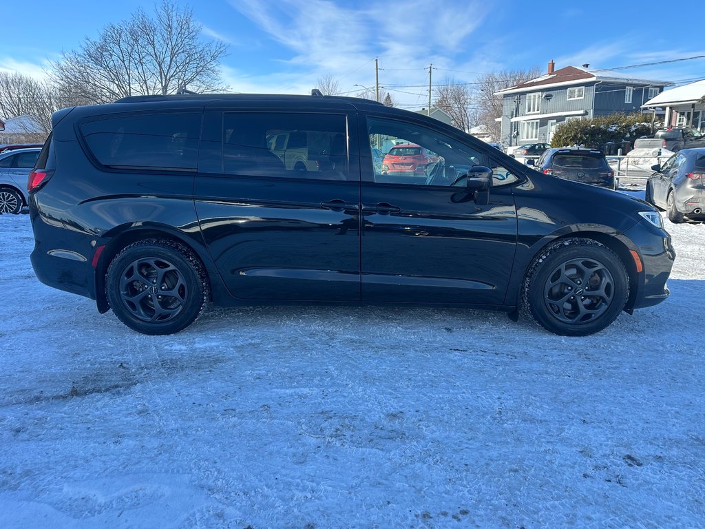 Chrysler Pacifica Hybrid Touring L Plus S package 2021 à St-Jean-Sur-Richelieu, Québec - 10 - w1024h768px