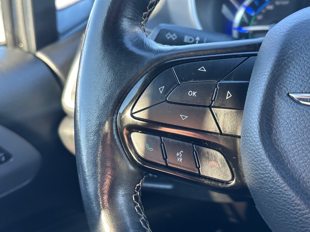 Chrysler Pacifica Hybrid Touring L Plus S package 2021 à St-Jean-Sur-Richelieu, Québec - 30 - w1024h768px