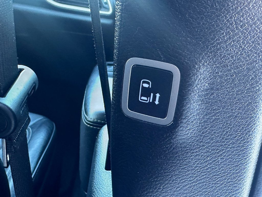 Chrysler Pacifica Hybrid Touring L Plus S package 2021 à St-Jean-Sur-Richelieu, Québec - 19 - w1024h768px