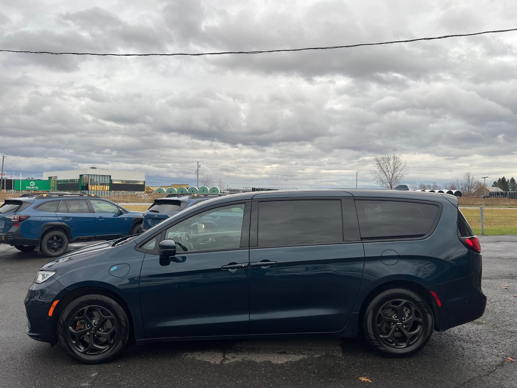 2022  Pacifica Hybrid Limited S 7 Passagers NAVI TOIT PANO in St-Jean-Sur-Richelieu, Quebec - 6 - w1024h768px