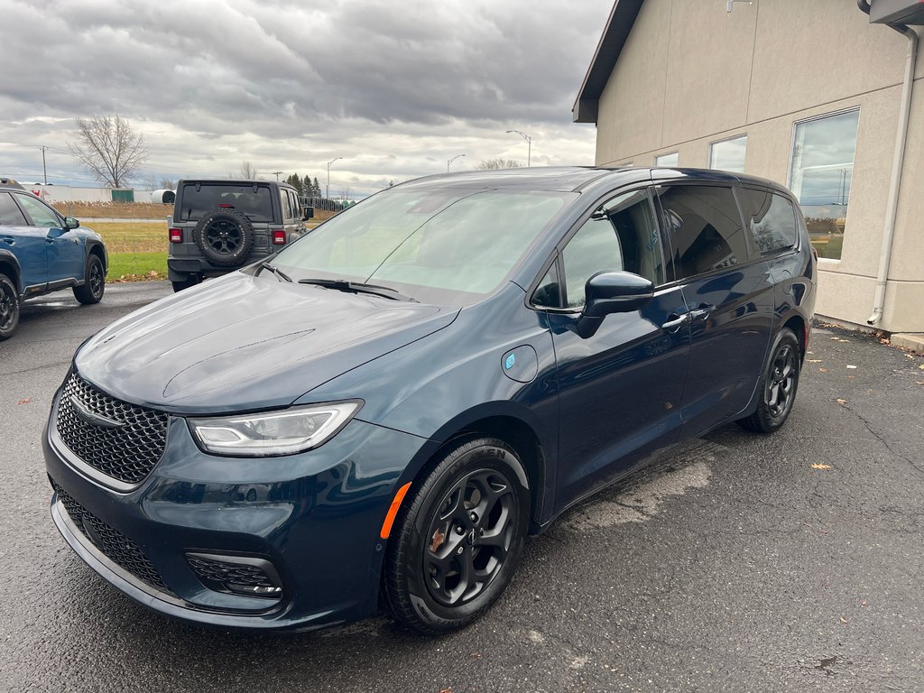 2022  Pacifica Hybrid Limited S 7 Passagers NAVI TOIT PANO in St-Jean-Sur-Richelieu, Quebec - 5 - w1024h768px