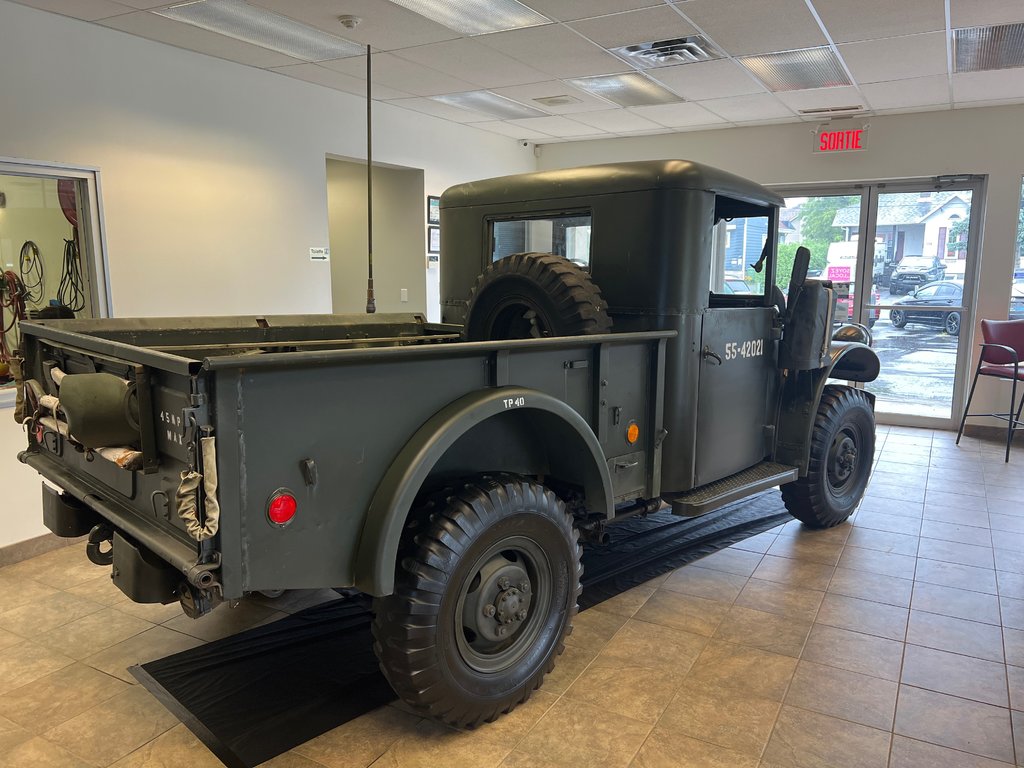 M-37 VÉHICULE DE COLLECTION 1955 à St-Jean-Sur-Richelieu, Québec - 7 - w1024h768px