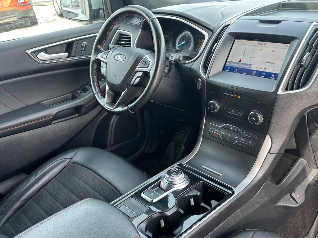 Ford Edge ST LINE AWD CUIR NAVIGATION 2020 à St-Jean-Sur-Richelieu, Québec - 3 - w1024h768px