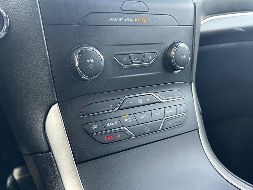 Ford Edge ST LINE AWD CUIR NAVIGATION 2020 à St-Jean-Sur-Richelieu, Québec - 18 - w1024h768px